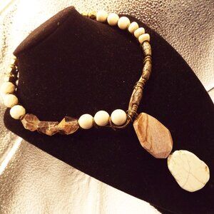 ARTISAN BUFFALO TURQUOISE, QUARTZ, LUCITE, GLASS COPPER FREEFORM NECKLACE 20